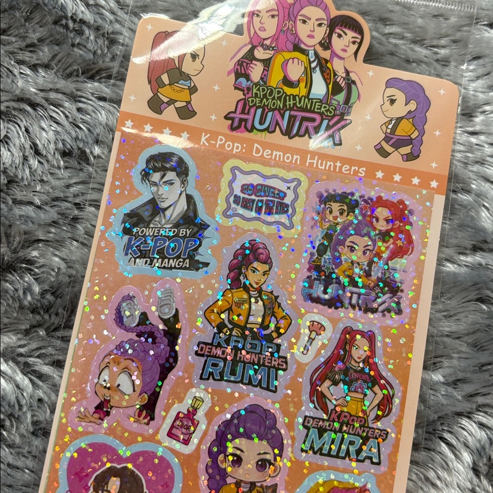 K Pop Bundle - Picture 9 of 12